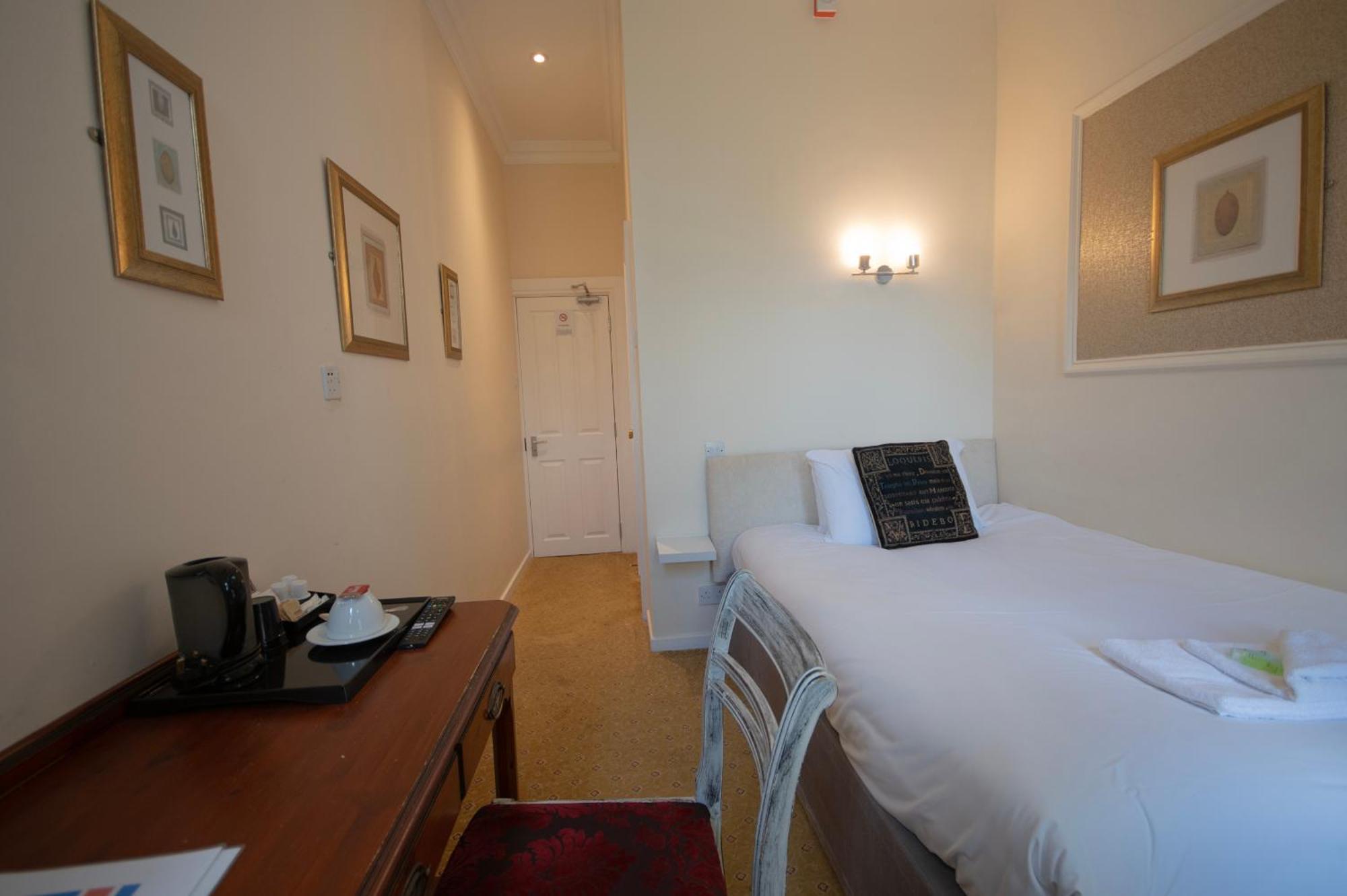 Northop Hall Country House Hotel Mold Buitenkant foto