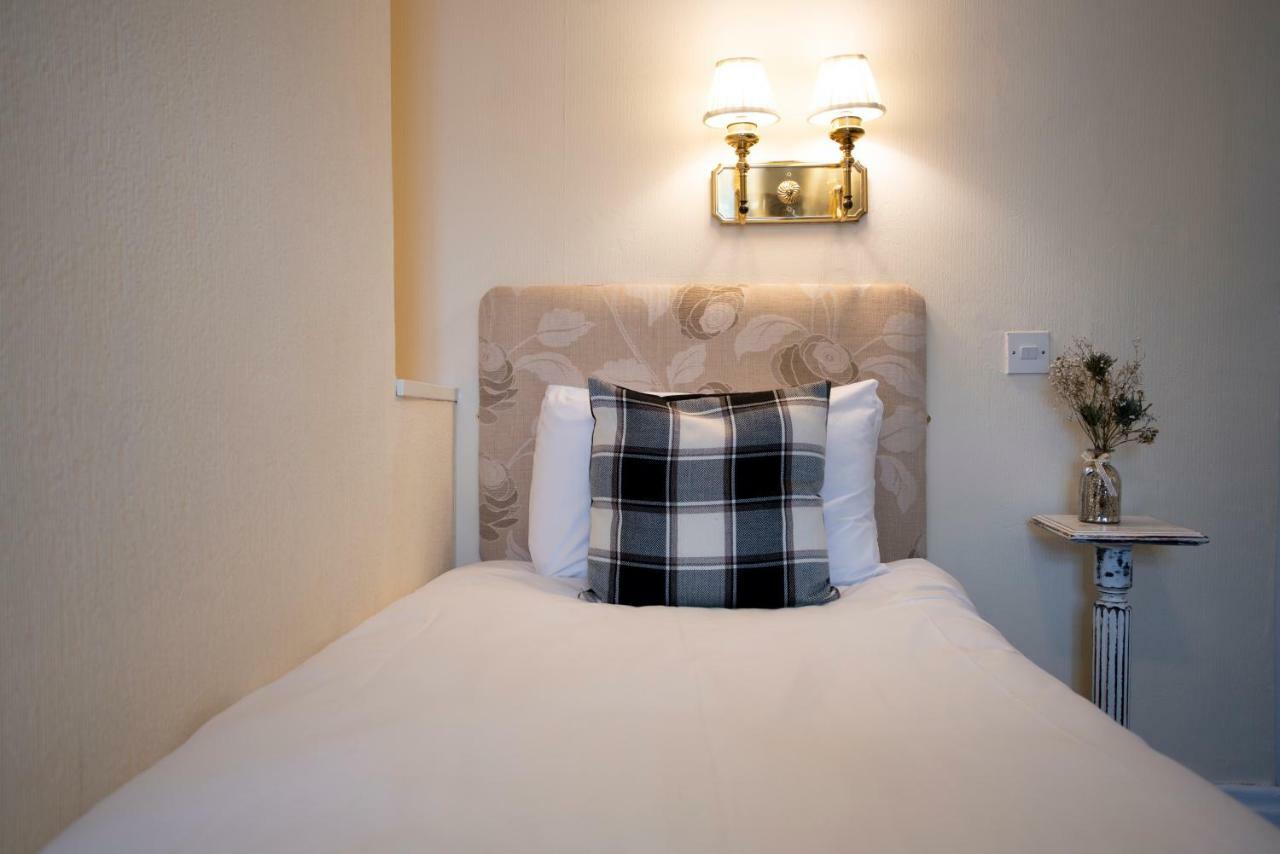 Northop Hall Country House Hotel Mold Buitenkant foto